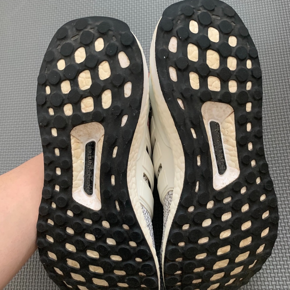 Ultraboost 4.0 - Picture 4 of 4